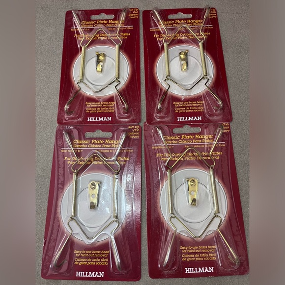 Set of 4 Hellman Classic Plate Hangers, never opened - Picture 3 of 3